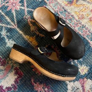 Dansko Britney Black Mule Clogs Size 7.5-8